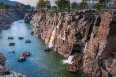 Coimbatore to Hogenakkal Waterfalls