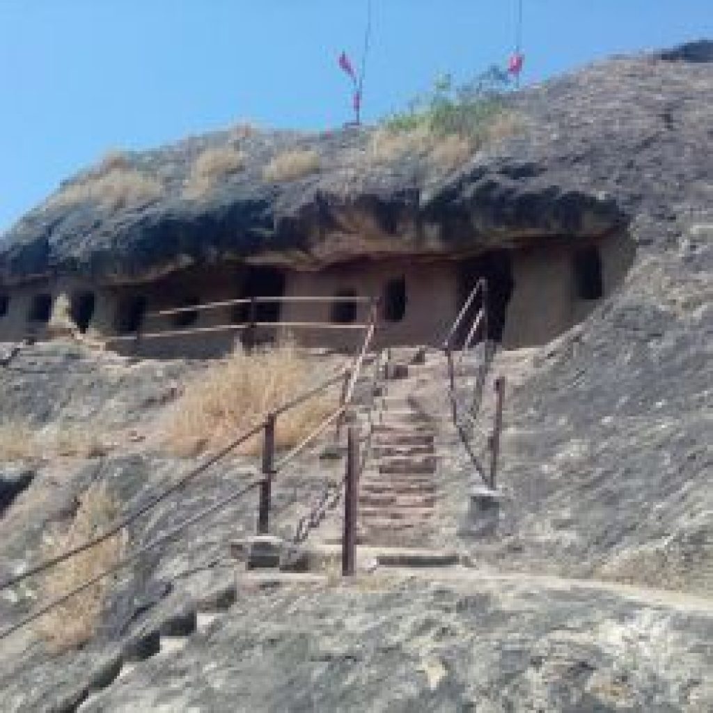 Kadia Dungar Caves