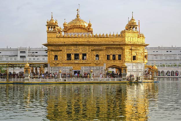 A Road Trip to the Golden Temple in Amritsar