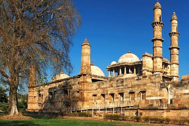 A Road Trip to the UNESCO World Heritage Site of Champaner-Pavagadh